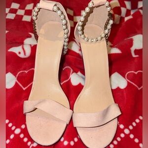 Pearl-Ankle Strap Women’s Sandals